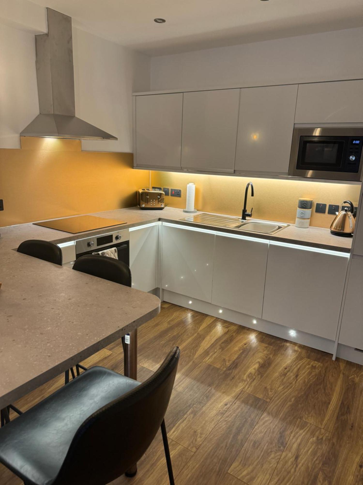 1 Sheraton Apartments フォート・ウィリアム エクステリア 写真
